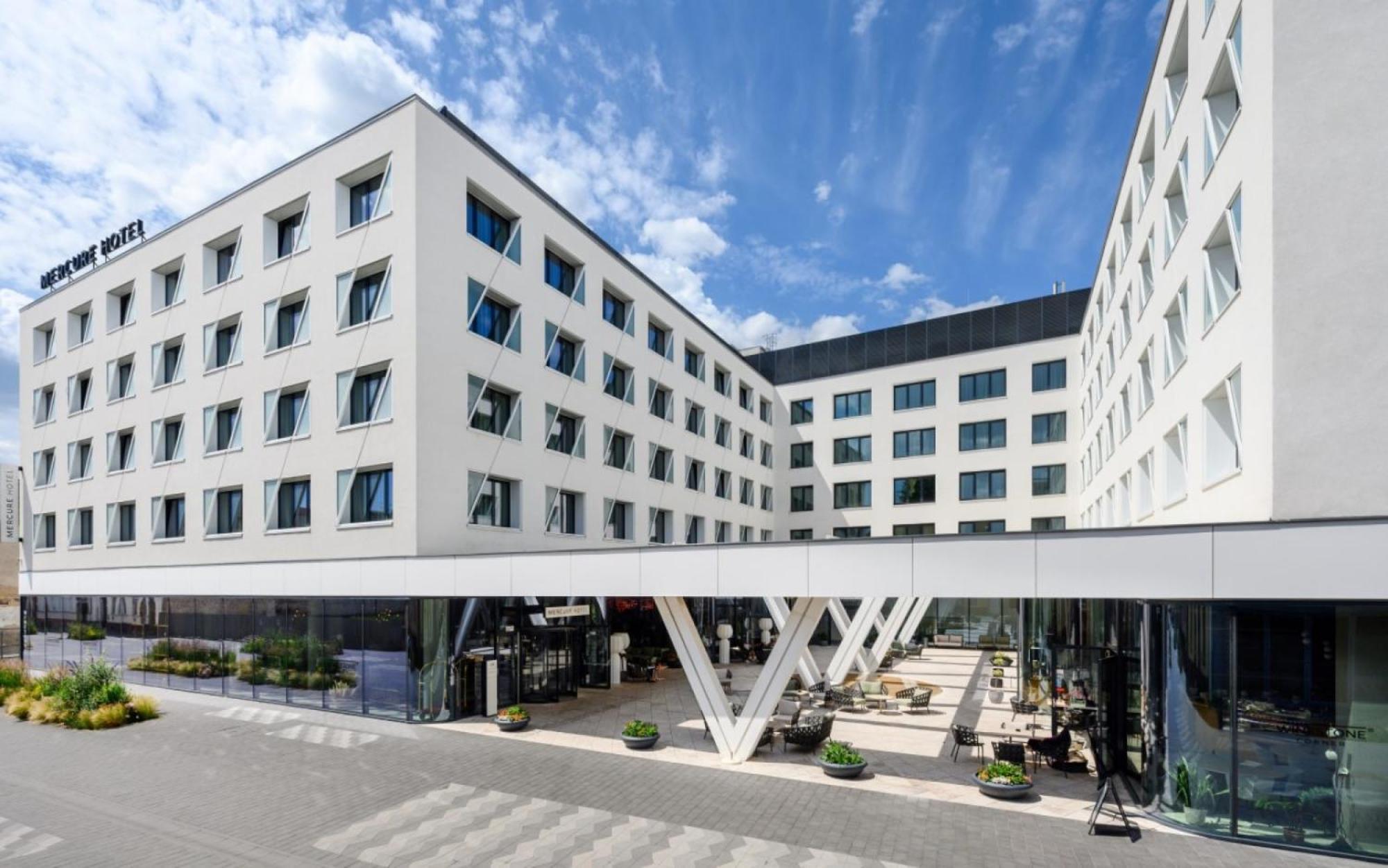 Mercure 4*