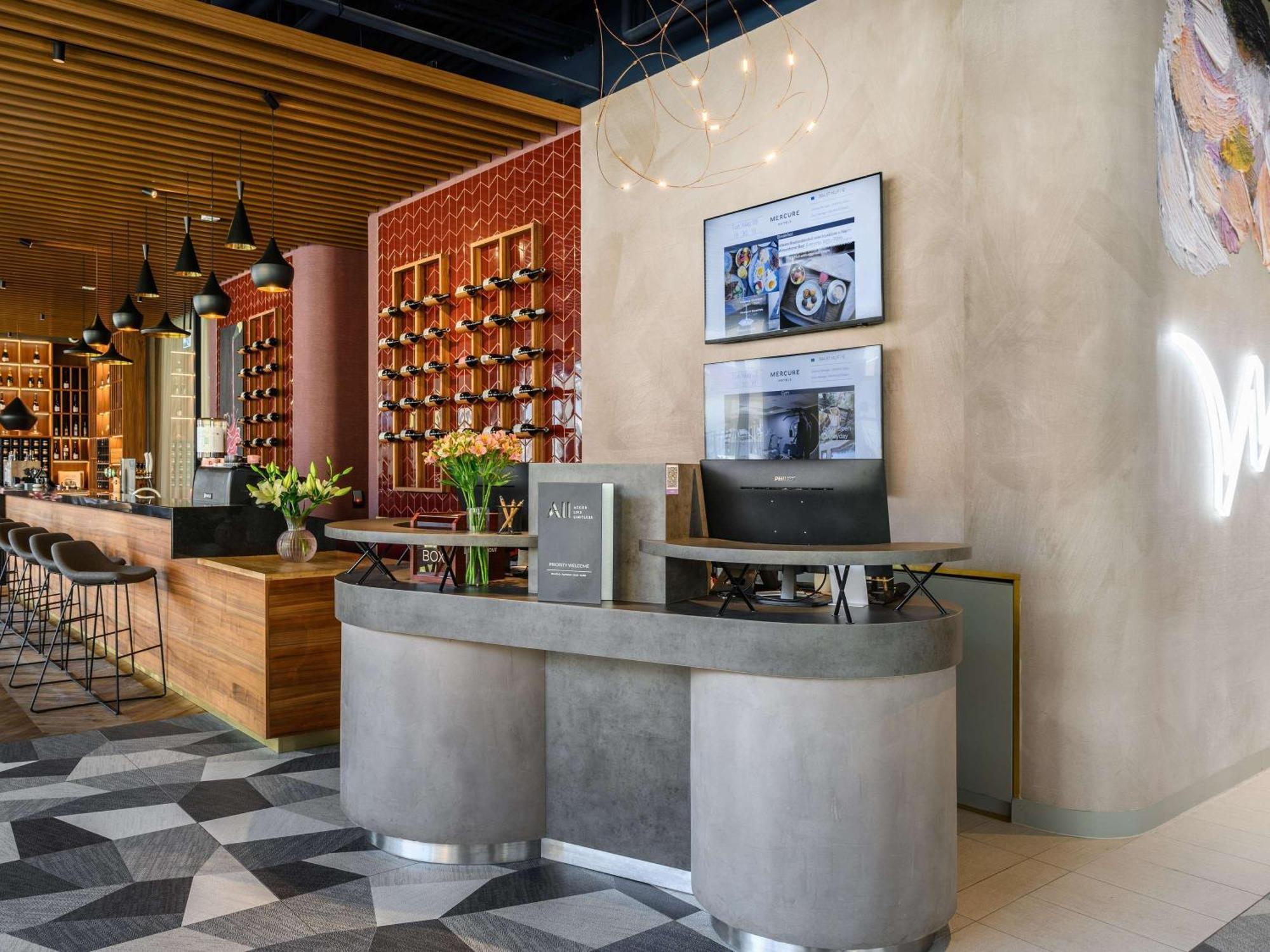 Отель Mercure 4*