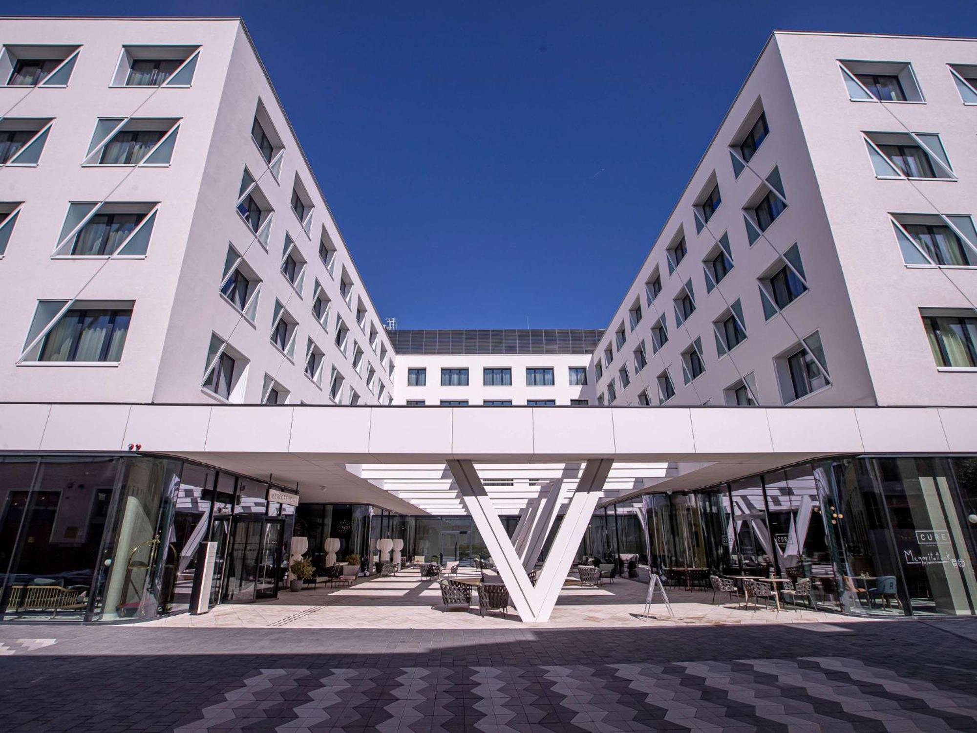 Mercure 4*